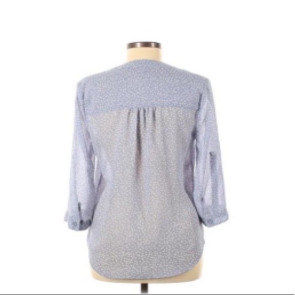 🙋🏼‍♀️Maurices Periwinkle Polka Dot Blouse🙋🏼‍♀️~large - Picture 2 of 5